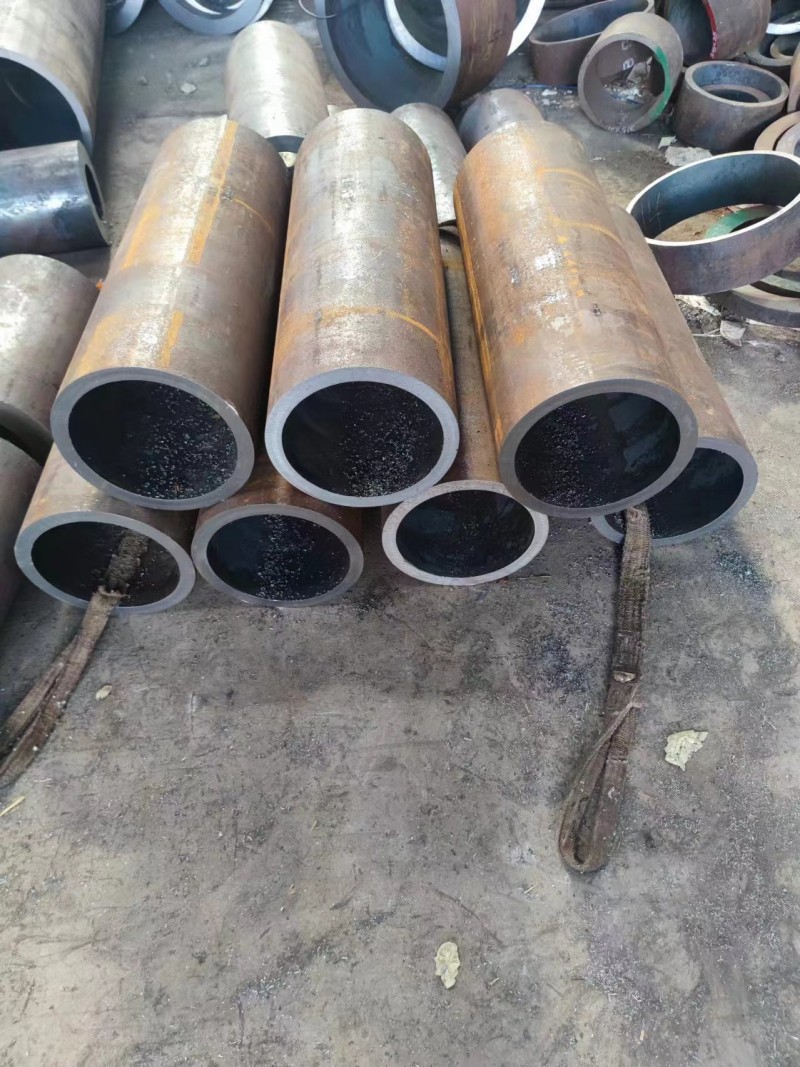 湖里湖里湖里12Cr1MovG无缝钢管切割